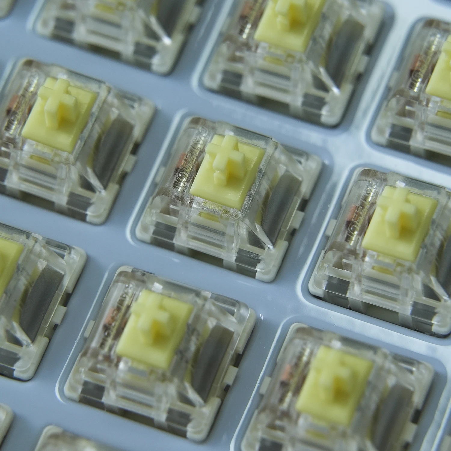 GATERON Jupiter Switch Banana 5 Pin SMD Light Yellow Double Stage Spring RGB Customized DIY Hot Swap Mechanical Keyboard Gaming — zdjęcie produktu 5