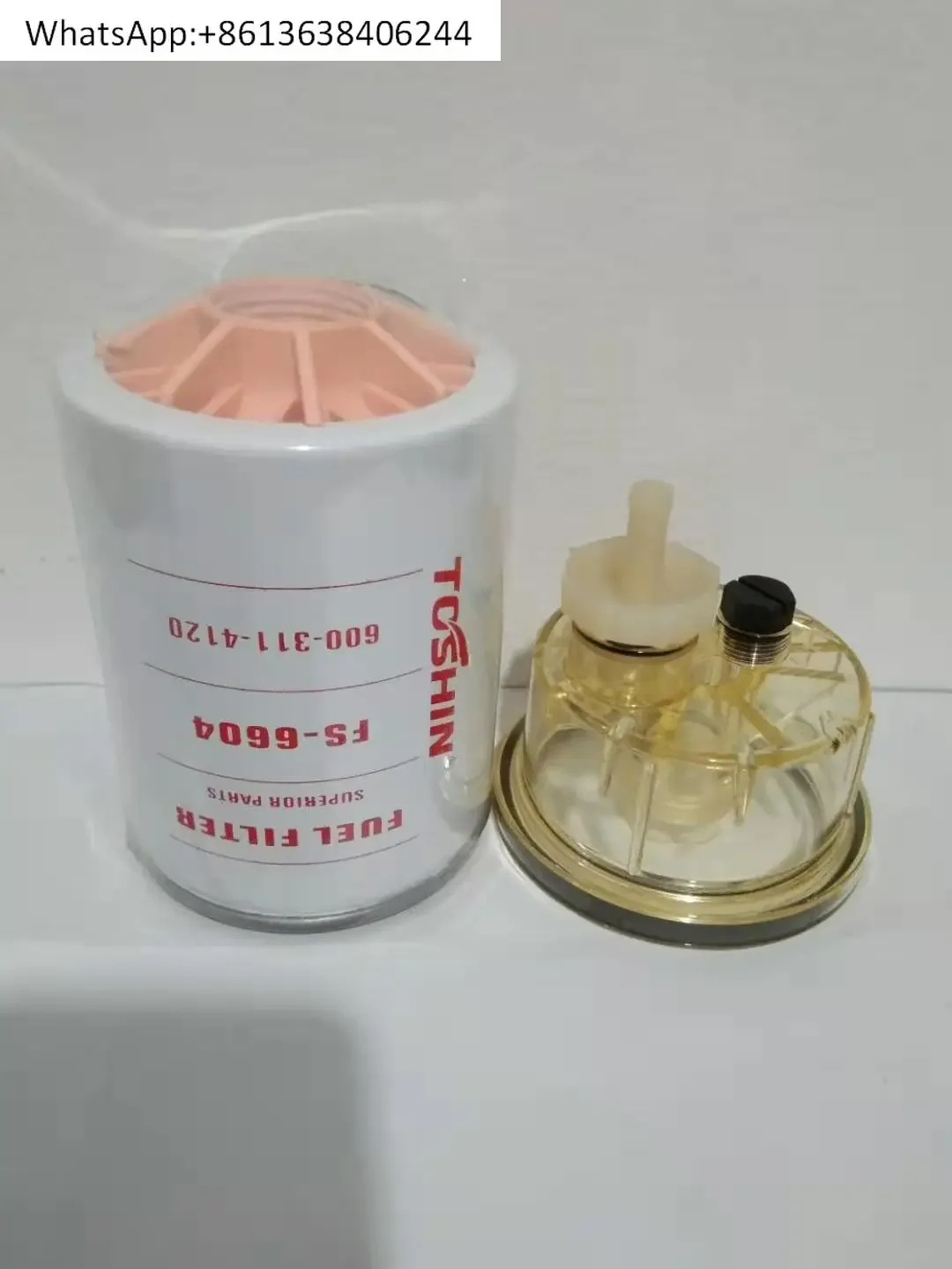 Applicable to Kom-atsu PC60/70/80/120/130-8 die-sel filter oil and water separator