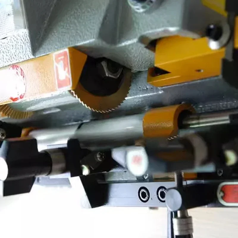 

Popular contestant Durable Cross-border 903DGS Precision Key Duplicating Machine Horizontal Double-Head Key Gear Cutting Machin