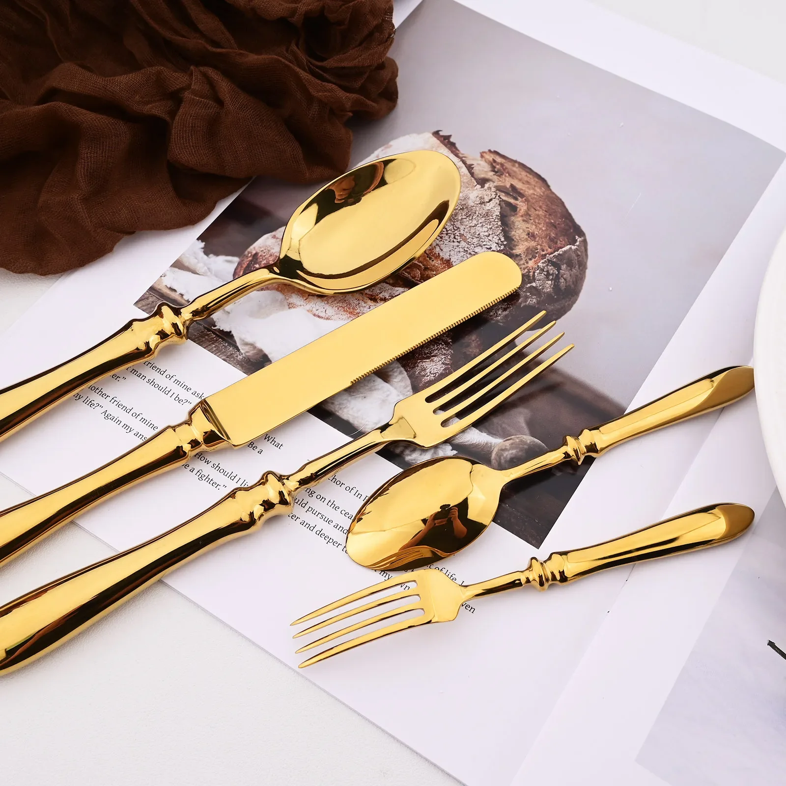 4Pcs Western Stainless Steel Dinnerware Set Mirror Round Handle Cutlery Set Knife Fork Spoon Dinner Utensils for Home Kitchen