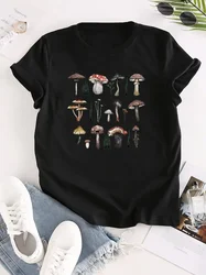 Damski t-shirt z motywem grzybów inspirowany lasem w stylu casual, letnia 2024 nowy, wygodny na zewnątrz, mały, świeży okrągły dekolt