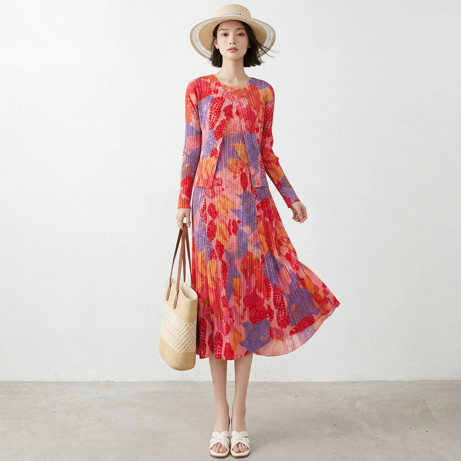 High-end Japanese-style Pleated Summer New Green Tie-Dye Print Cardigan + Sleeveless Dress Vacation Set view 5