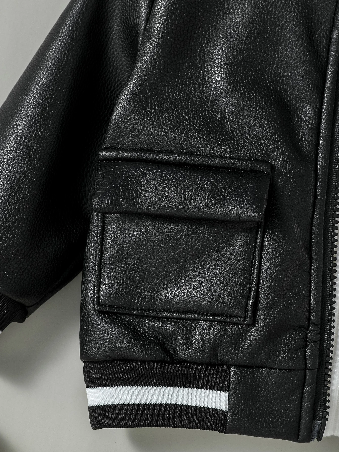 2024 Baby Boys New Outdoor Leisure Windproof Pu Jacket With Pocket Autumn Winter Plus Fleece Thickened Leather Fashion Jacket