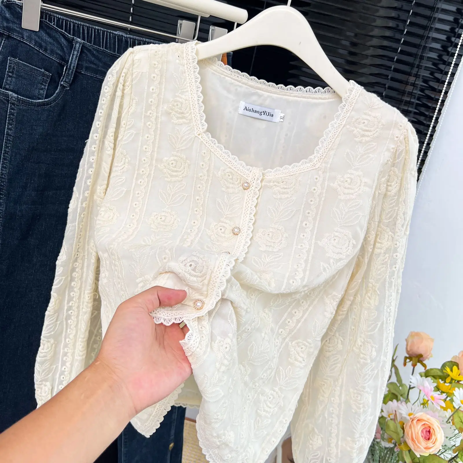 Chic Square Collar Shirt Women Plus Size Autumn Winter 2023 Casual Clothing Puff Sleeve Blouses Lace Embroidered Tops