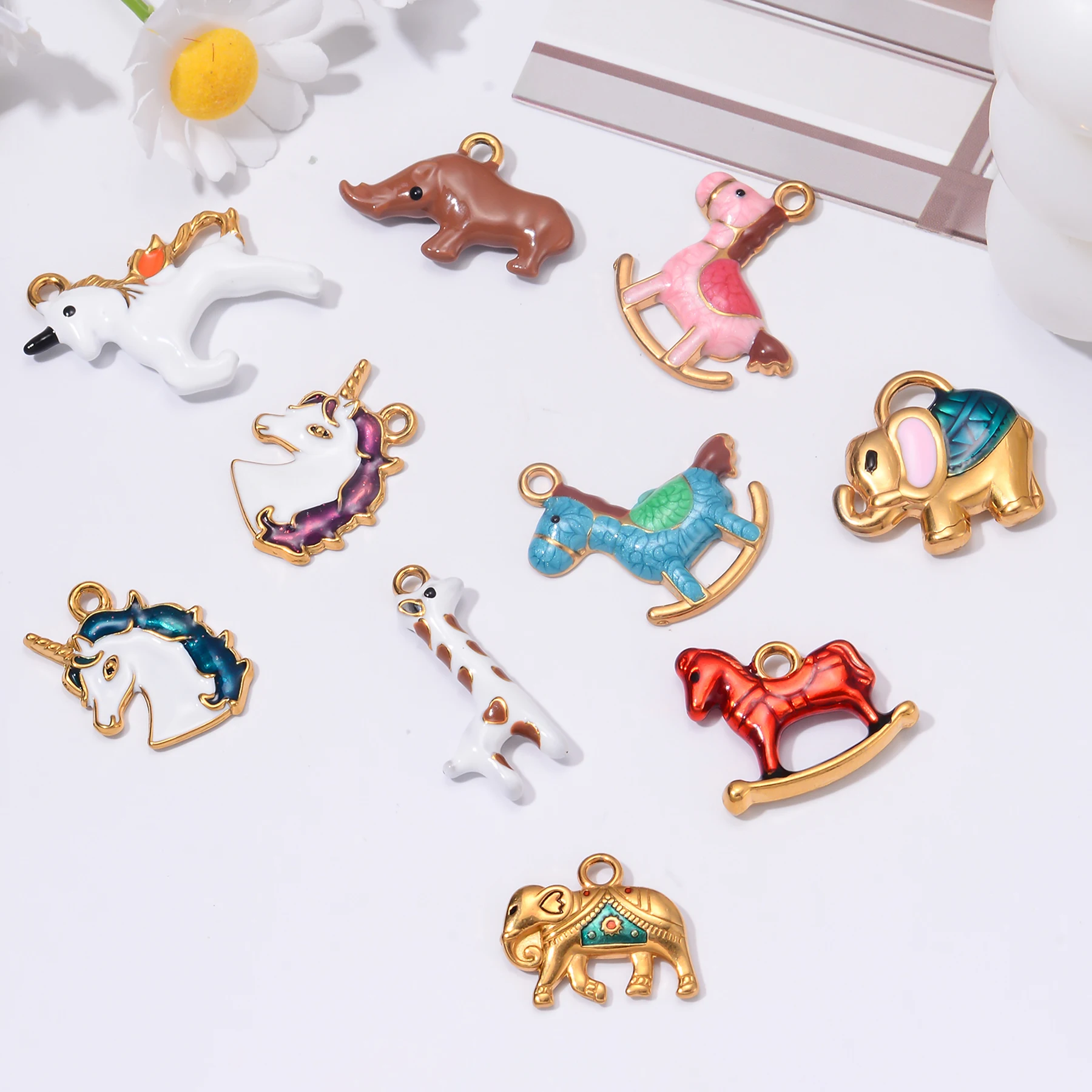 

10Pcs Wholesale Enamel Unicor Giraffe Elephant Rocking Horse Charms Cartoon Pendants For DIY Necklace Bracelet Earring Jewelry