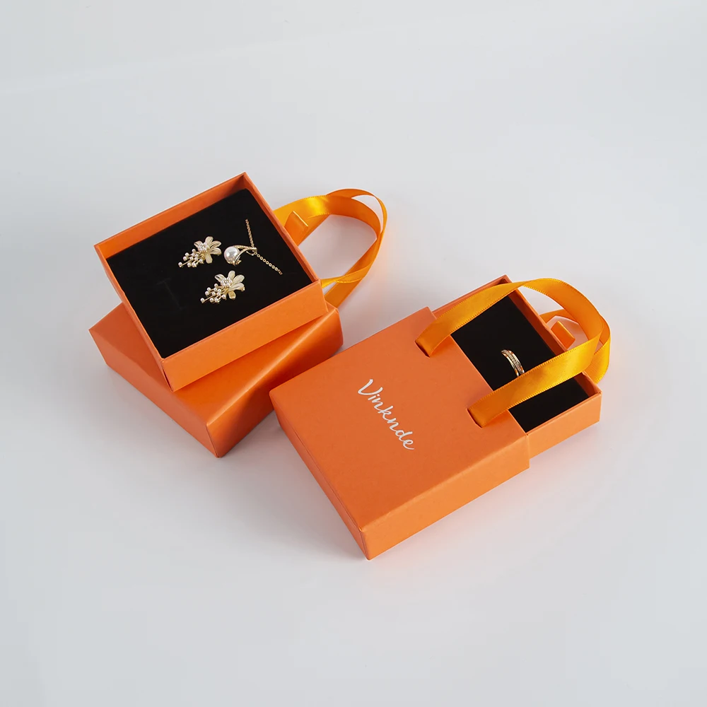 24 قطعة صندوق تعبئة المجوهرات المحمولة شعار مخصص يرتدي درع حلقة القرط قلادة تخزين علب الهدايا ورقة درج حالة السائبة