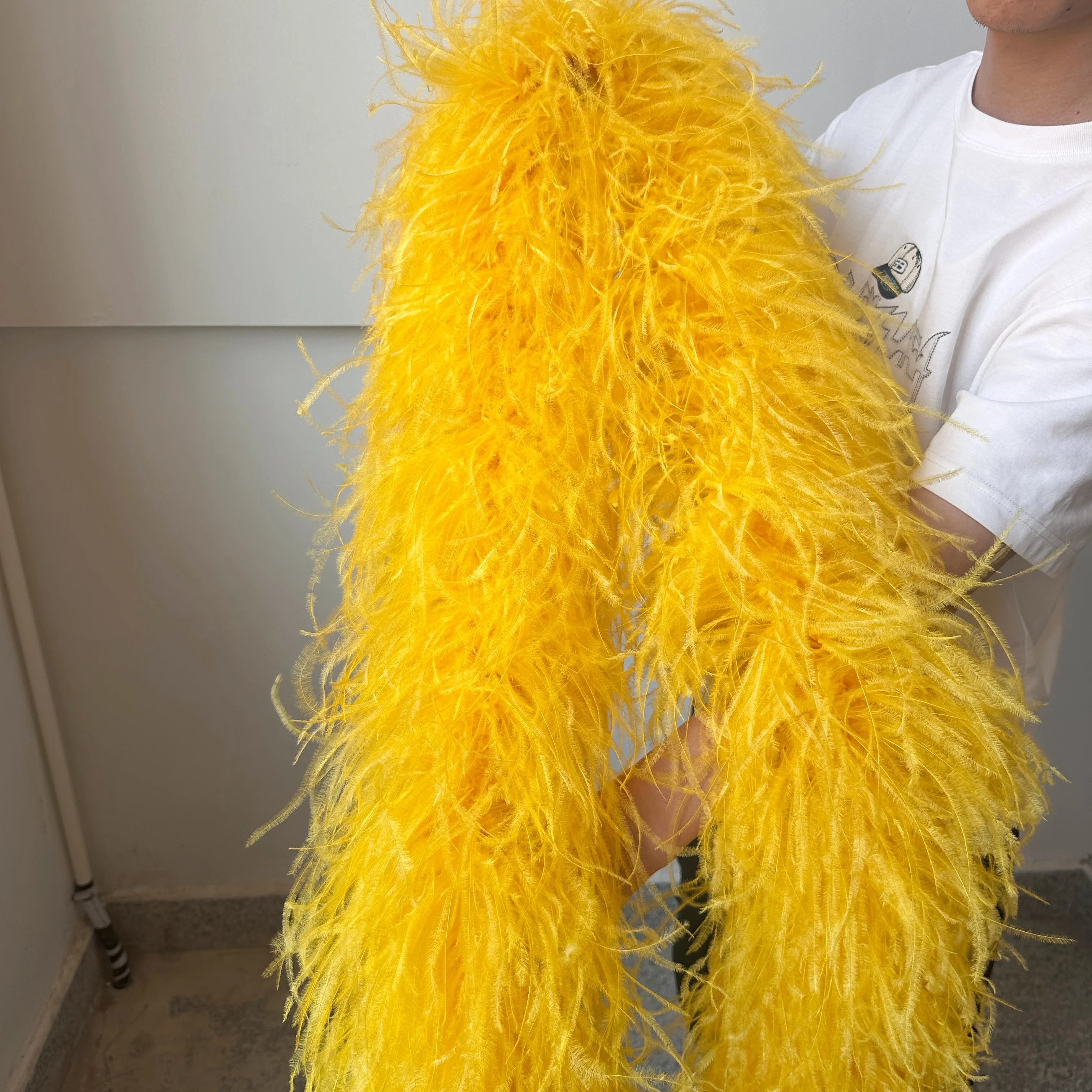 Natural Gold Ostrich Plume Feather Boa 15ply 2m Fluffy Trim Shawl Wrap for Bridal Wedding Party Costume Dress DIY Craft Decor