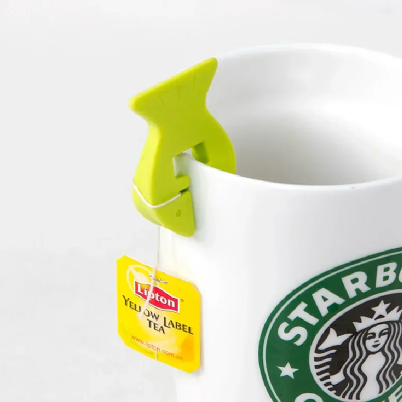 2PCS Anti Scald Clip Creative Anti Slip Small Fish Shaped Spoon Holder Kitchen and Household Multifunctional Pot Edge Fixator