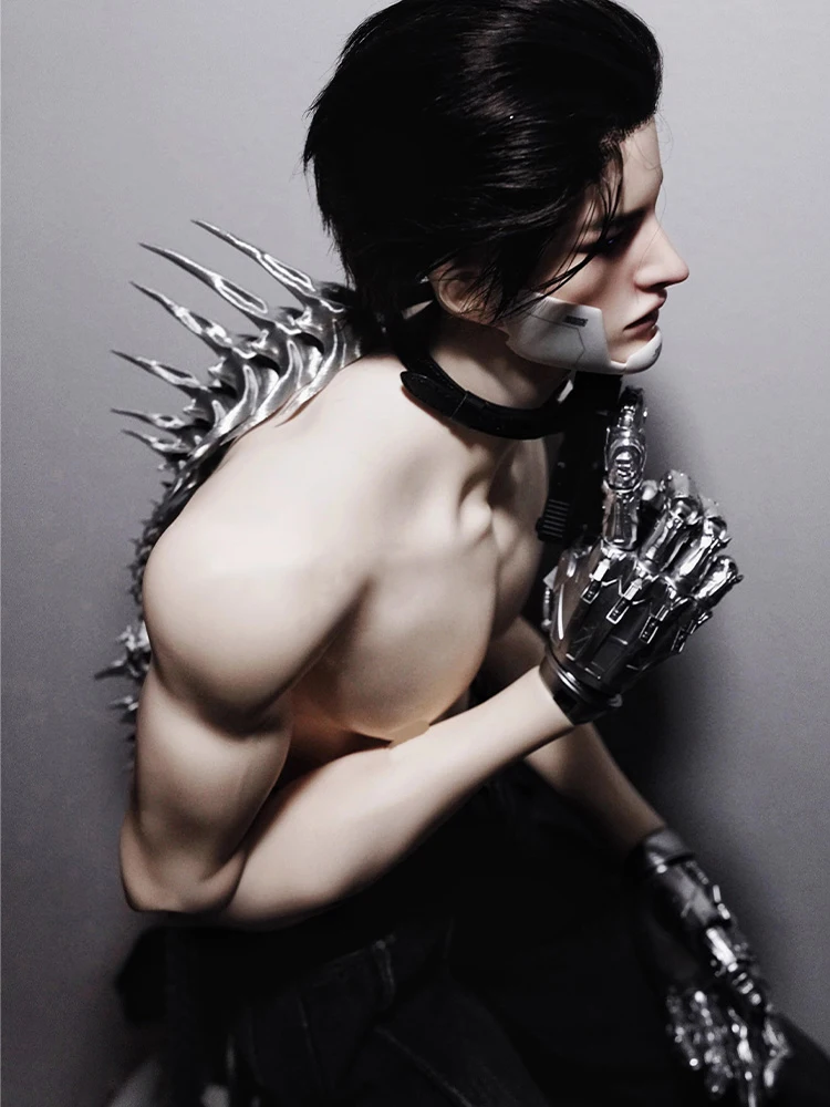 A Giant Dragon Spine Necklace Made Of Gothic Punk Resin Is A Cosplay Prop And Party Gift For Both Men And Women
