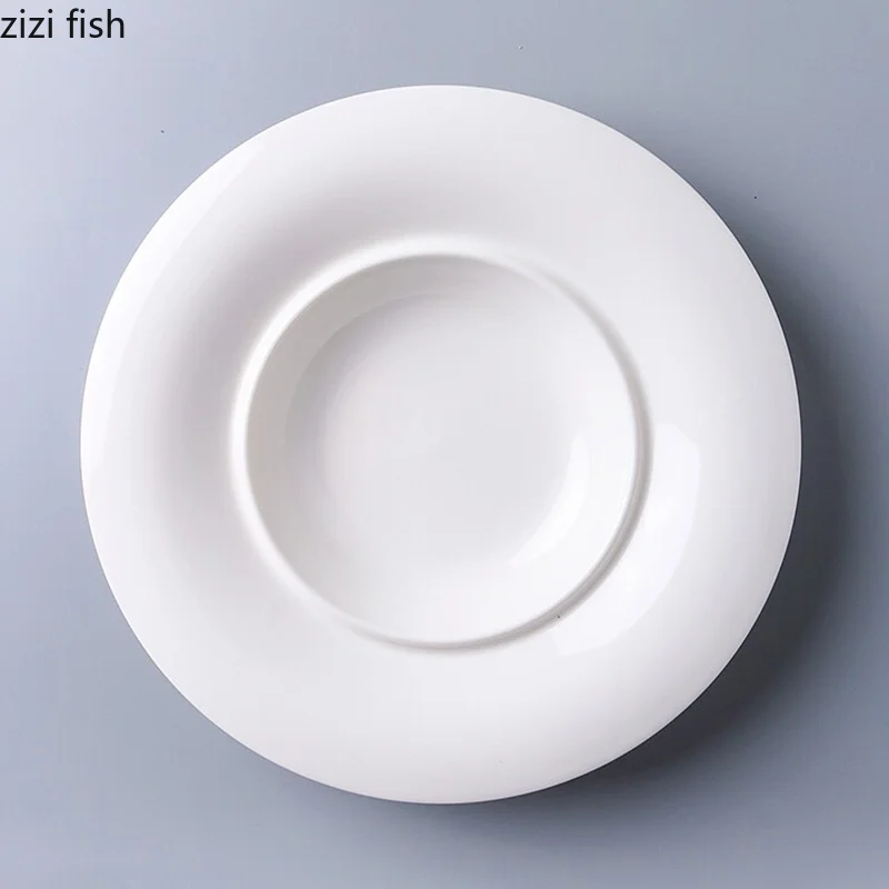 Circular Wide Edged Ceramic Plate French Thick Soup Plate Pasta Dish Dessert Snack Plate Serving Plates Restaurant Tableware