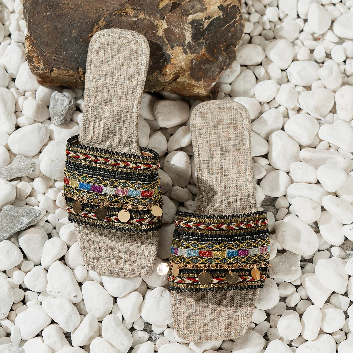 Neue Damen-Sandalen 202 Sommer Neue Flache Retro-Zehen-Sandalen für Damen – Detail 1