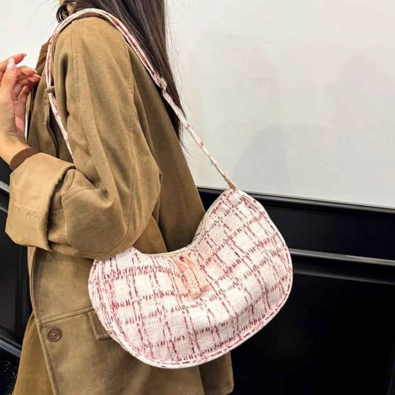 ミニマリスト高級大容量おむつバッグ女性用エレガントデザイナーショルダーバッグシンプルな通勤バッグファッショナブルなレザー