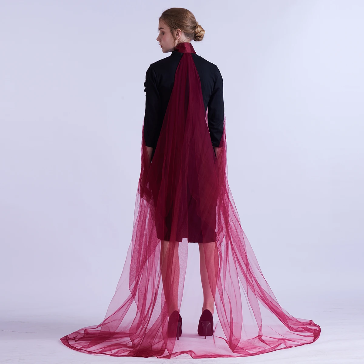 

Vintage Elf Cape for Women Soft Mesh Mantle Cloak Cape Full Length Tulle Gothic Bridal Cloak Off Shoulder Medieval Capelet