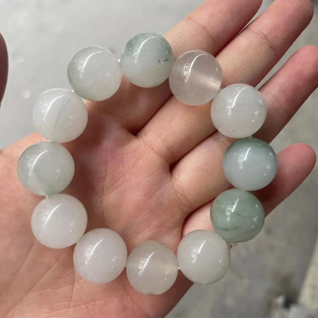 Natural 100% real green jadeite round beads carved 18mm round beads bracelets for couples woman men Gift with jade bracelet