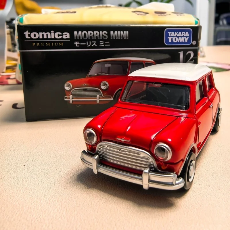 TOMY Premium Black Box 1:12 Scale BMW Morris MINI Cooper Alloy Diecast Car Model Toy Non-Remote Control Vehicle Collectible
