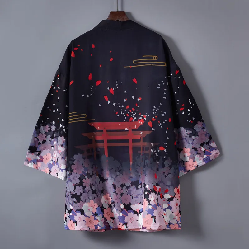 

New 2025 Japanese Woman Kimono Cardigan Cosplay Shirt Blouse Men Women Vintage Japanese Yukata Female Summer Beach Robe Clothes