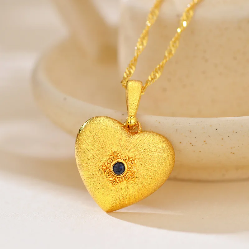 

Luxury 24K 9999 Pure Gold real gold Women's Wire-drawing Craft Blue Diamond Heart-shaped Pendant