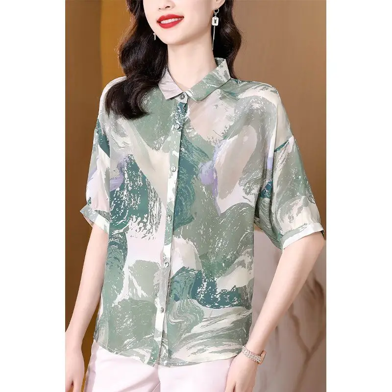 Blusa feminina de manga curta impressão verde 2023 Verão nova seda amoreira manga de cinco pontos virar para baixo gola blusa top feminino