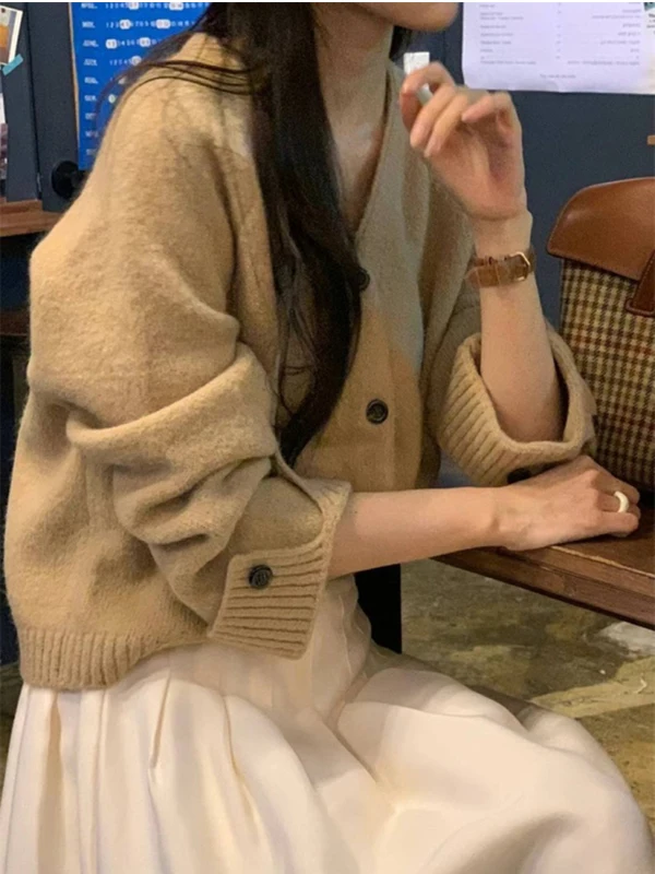 

Корейский Sle Soft Milk Tea Tawny вязаный открытый кардиган Верхняя одежда Женский свитер с v-образным вырезом Lazy Sle Jaet Весна Осень Новый A...