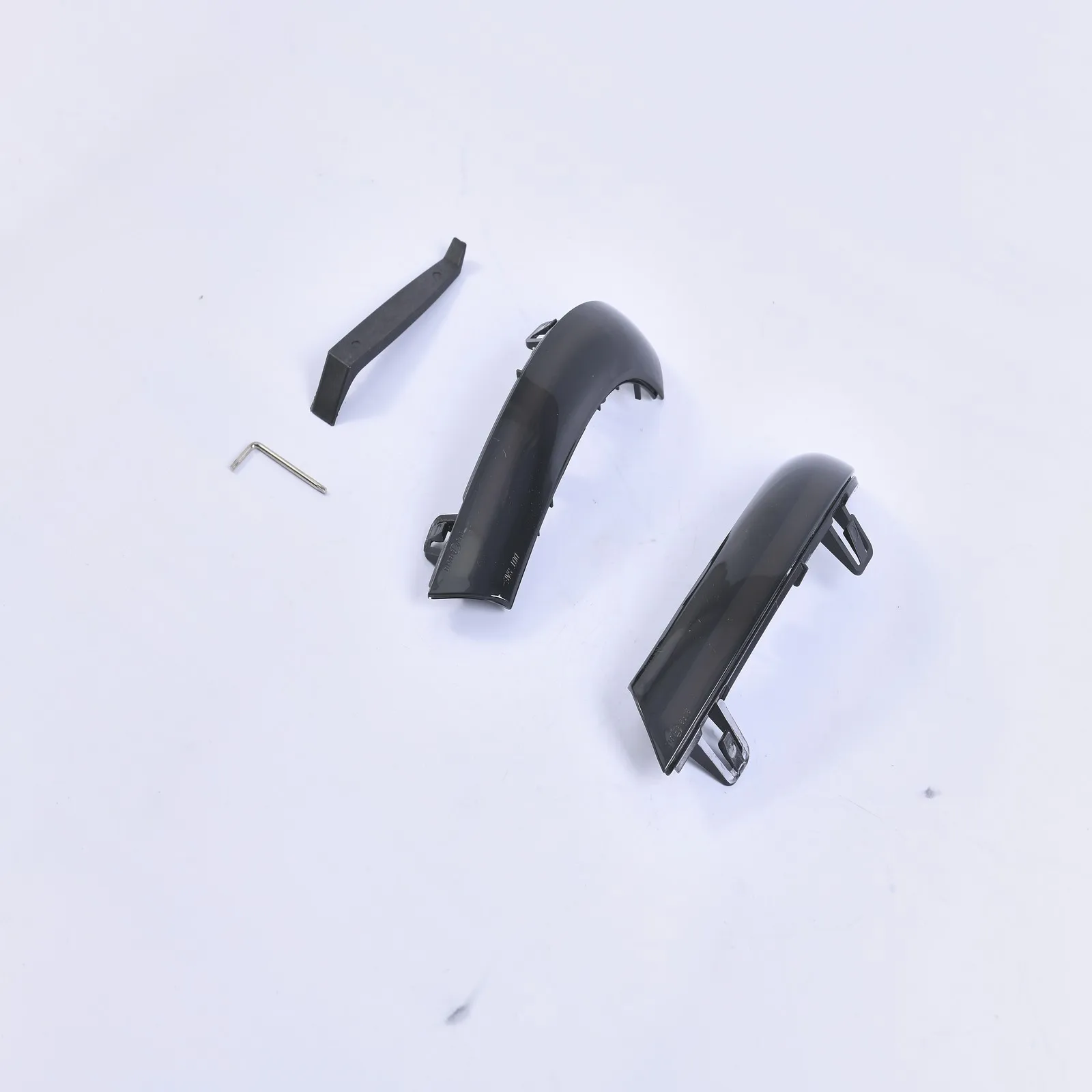 

2Pcs Mirror LED Turn Signal Light Indicator FOR Volkswagen Golf MK5 Passat B6 Sharan Superb EOS 2001-2013