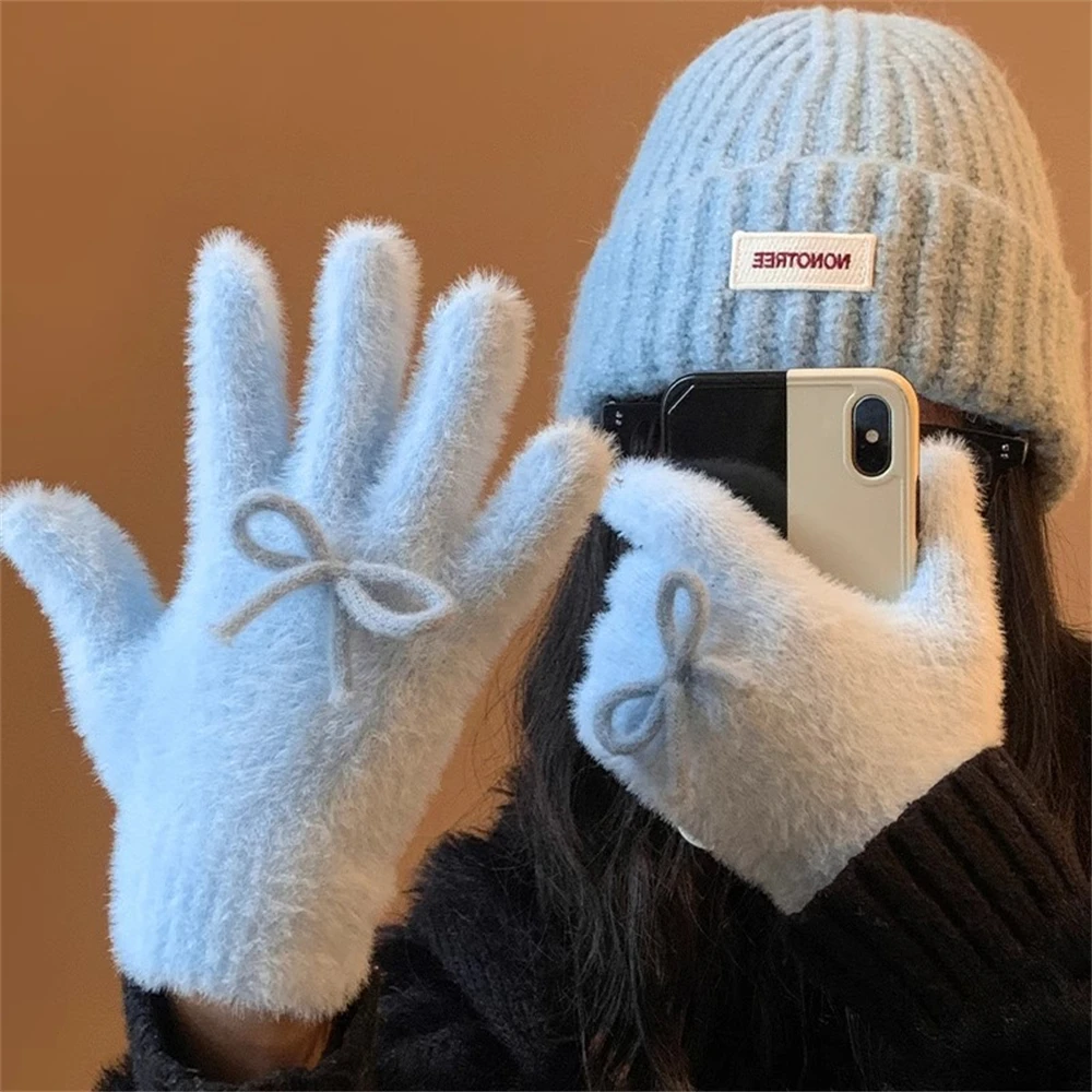 1pair Plush Cute Butterfly Knot Knitted Gloves for Women in Winter Cycling Warmth Thickened Full Finger Gloves