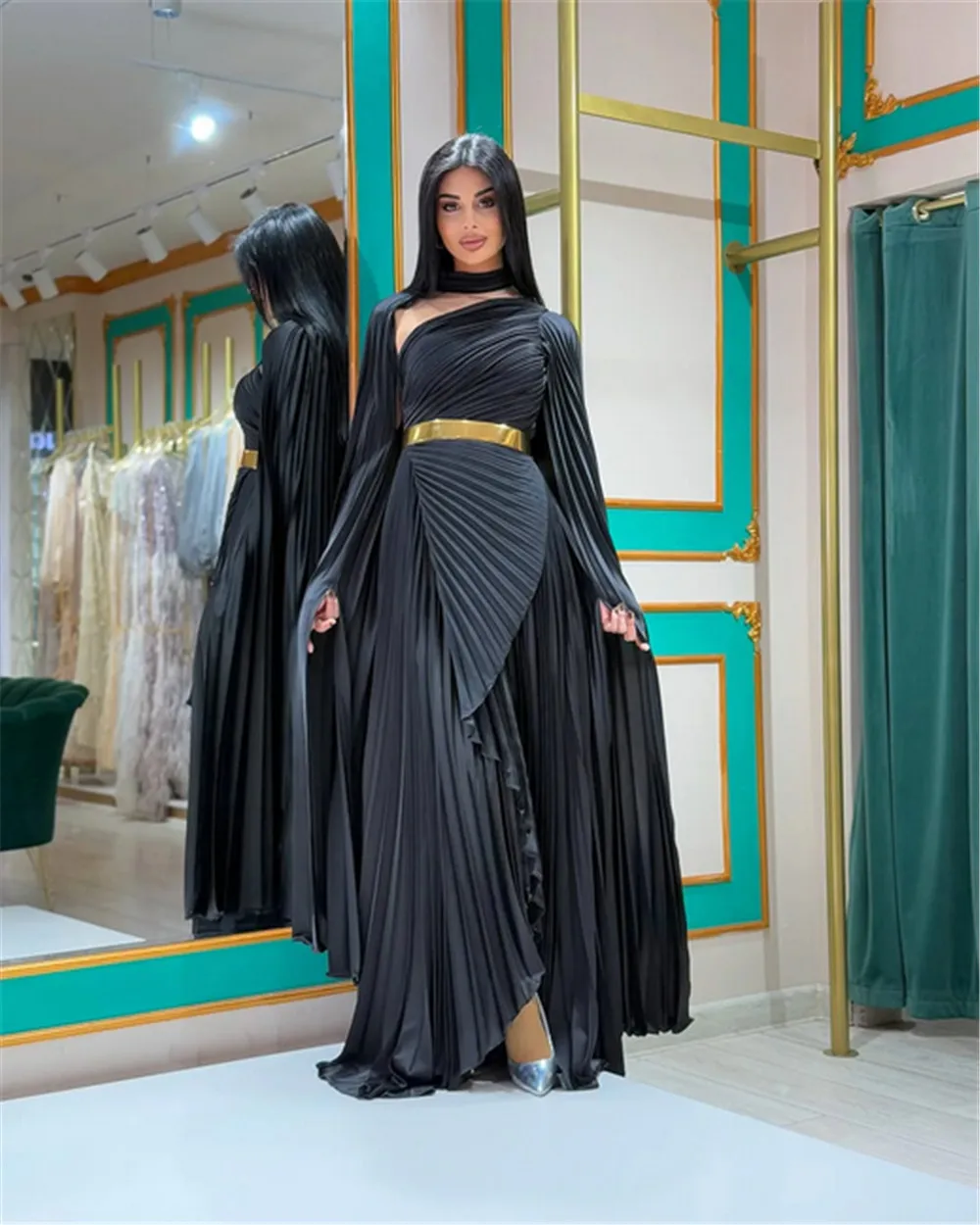 المملكة العربية السعودية أنيقة فراشة التجاعيد الساتان عباية توهج التواضع أثينا مطوي مساء اللباس جرس الأكمام حزب اللباس الحصري