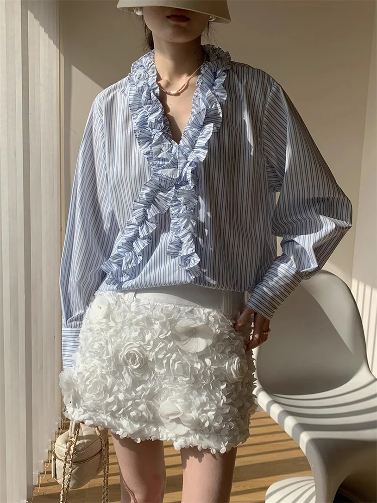 

Новые корейские свободные полосатые рубашки для женщин: летние блузки с рюшами из чистого хлопка, защита от солнца, повседневные, в стиле Lazy Wind, с V-образным вырезом, свободного кроя, милые топы