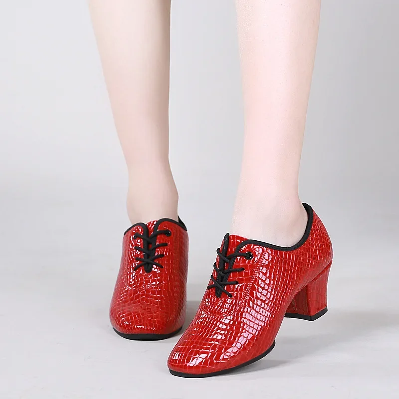 أحذية الرقص النسائية الحديثة، أحذية لاتينية لقاعة الرقص في الأماكن المغلقة والخارجية، أحذية كوريوم ذات نعل ناعم