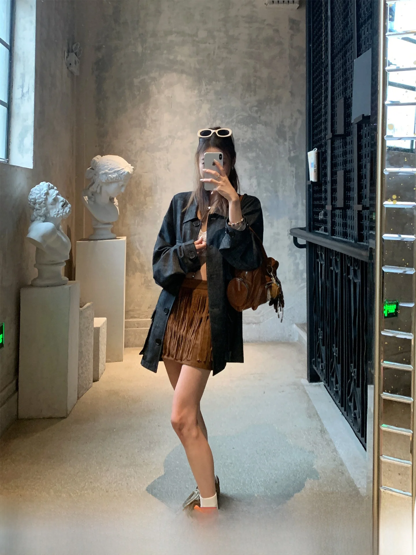 

Женская повседневная модная верхняя одежда GV Big Brother Manhattan: джинсовая куртка смешанных цветов, осенняя новинка, дизайнерская сенсация