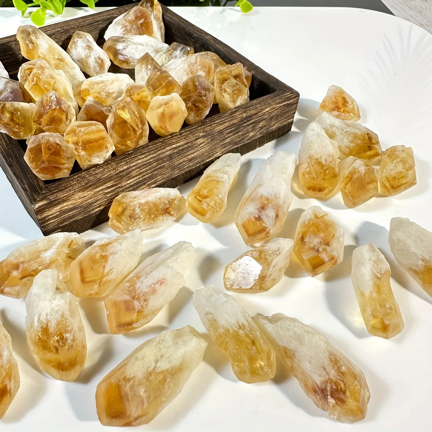 CrystaL Natural Citrine Raw Stone Teeth DesktopHome Office Garden Tank Decoration Yoga Meditation Gift Halloween