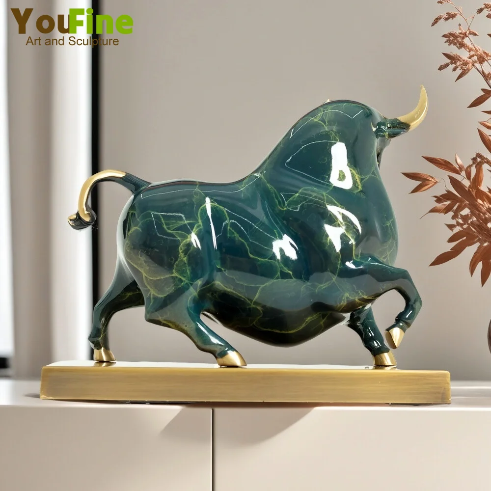 Modern Art Bronze Bull Statue Bronze Abstract Bull Sculpture Hot Casting Bull Sculpture Hand-made Art Crafts Home Office Decor