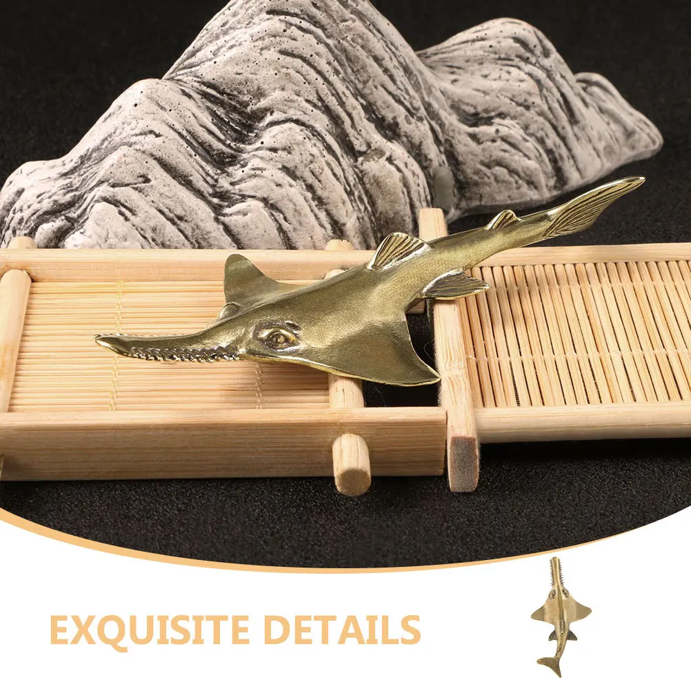 

Vintage Brass Fish Statue Exquisite Retro Design Smooth Surface Stable Flat Bottom Creative Indoor Tabletop Decor