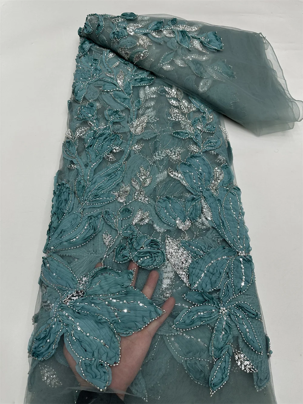 

African Luxury 3D Beaded Tulle Lace Fabric 2025 High Quality Nigerian Handmade Sequins Lace Fabric Fro Bridal Wedding Dresses