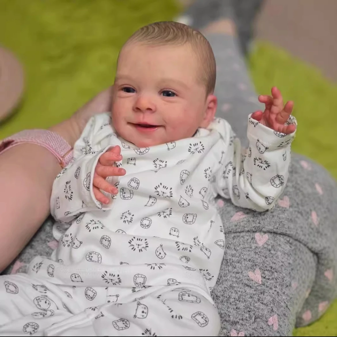 48cm Birthday Surprise Reborn Doll - Lifelike Open Eyes, 3D Veins & Premium Soft Touch, Ideal Gift for Children