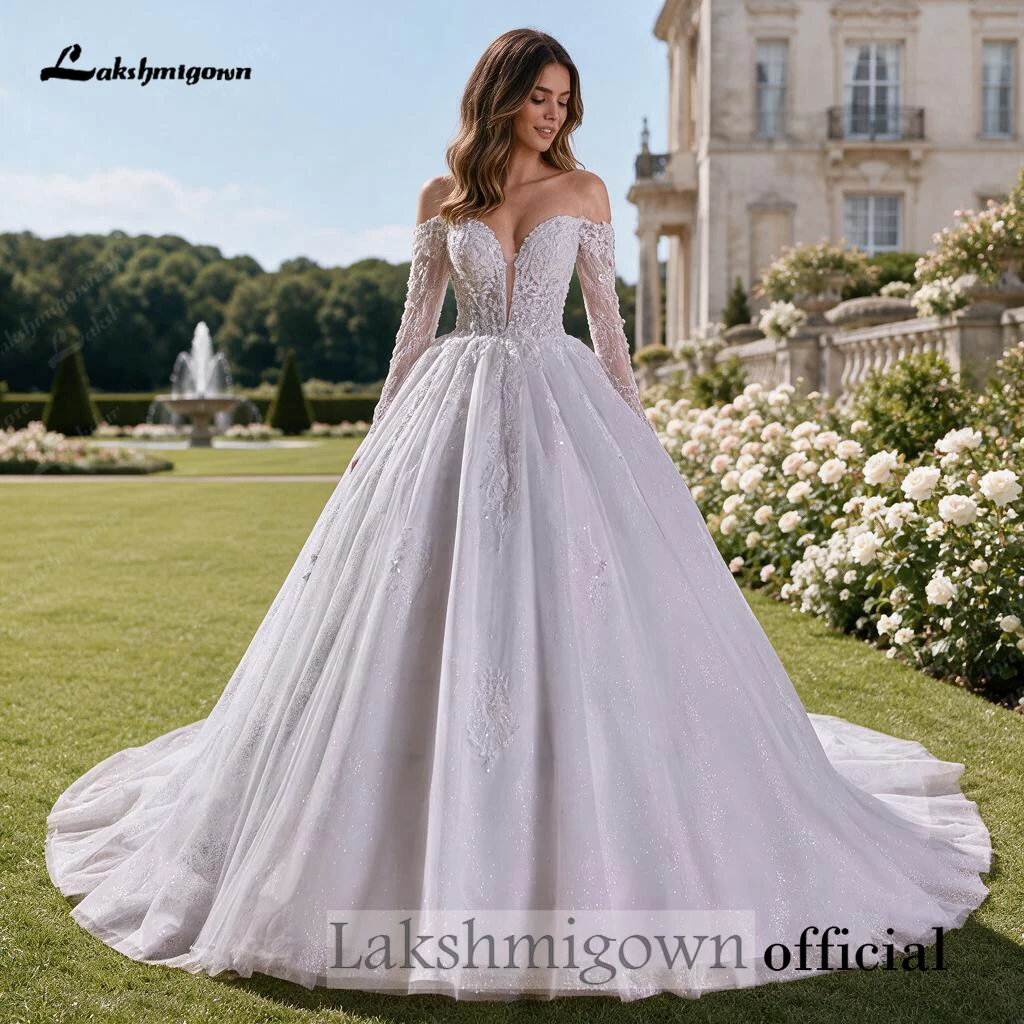 Schulterfreies, langes Brautkleid mit Spitze, Glitzer und Tüll, A-Linien-Schnitt, Hofschleppe, maßgefertigt – Detail 8