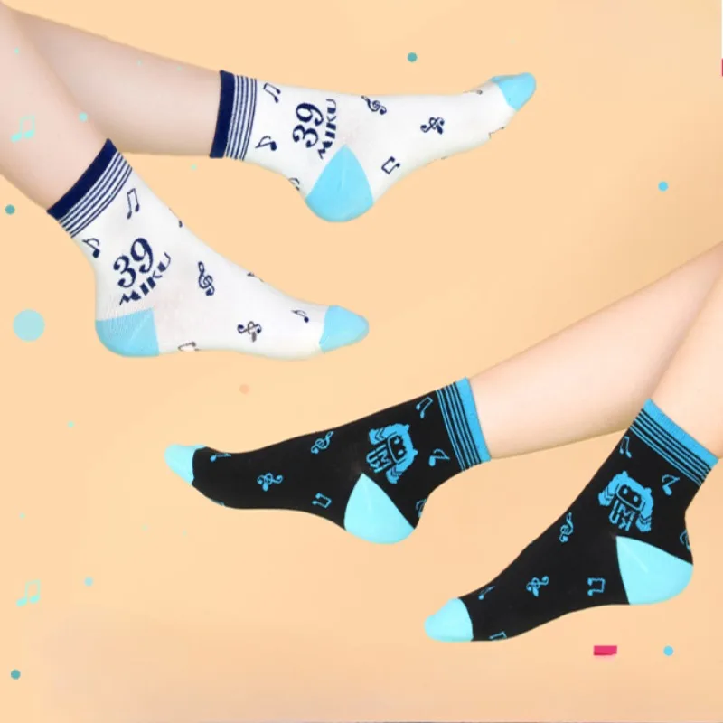 Bandai New Hatsune Miku Girls Fashion Floor Socks Cartoon Hatsune Miku Personality Couple Mid Socks Girls Holiday Gifts Trend