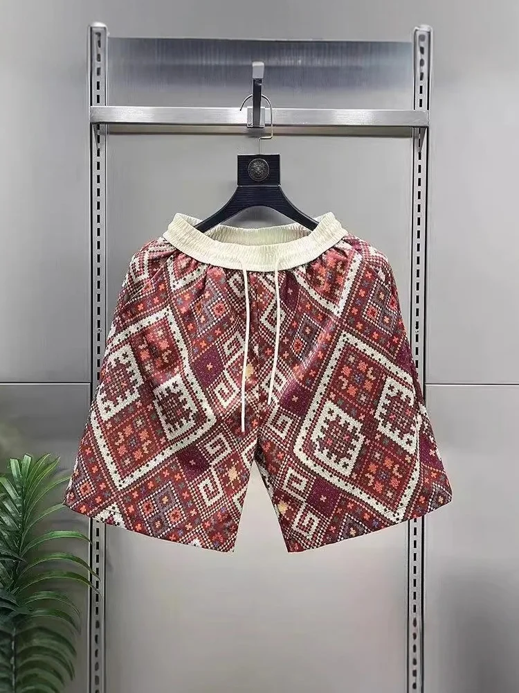 

Новые летние мужские повседневные свободные пляжные шорты: дышащие, с цветной вышивкой, модные, длиной до колена, прямого кроя