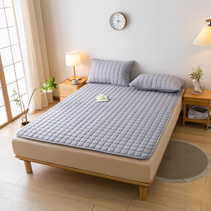 1pc Quilted Thick Mattresses Toppers Waterproof Mattress Pad Cover All-Season Elastic Corner Straps Fits Up To 30cm Bed