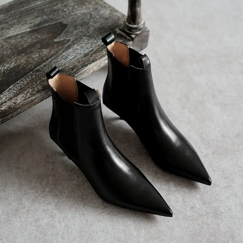 Krazing Pot 2025 Cow Leather Pointed Toe Strange Med Heels All-match European Concise Dress Party Brand Office Lady Ankle Boots