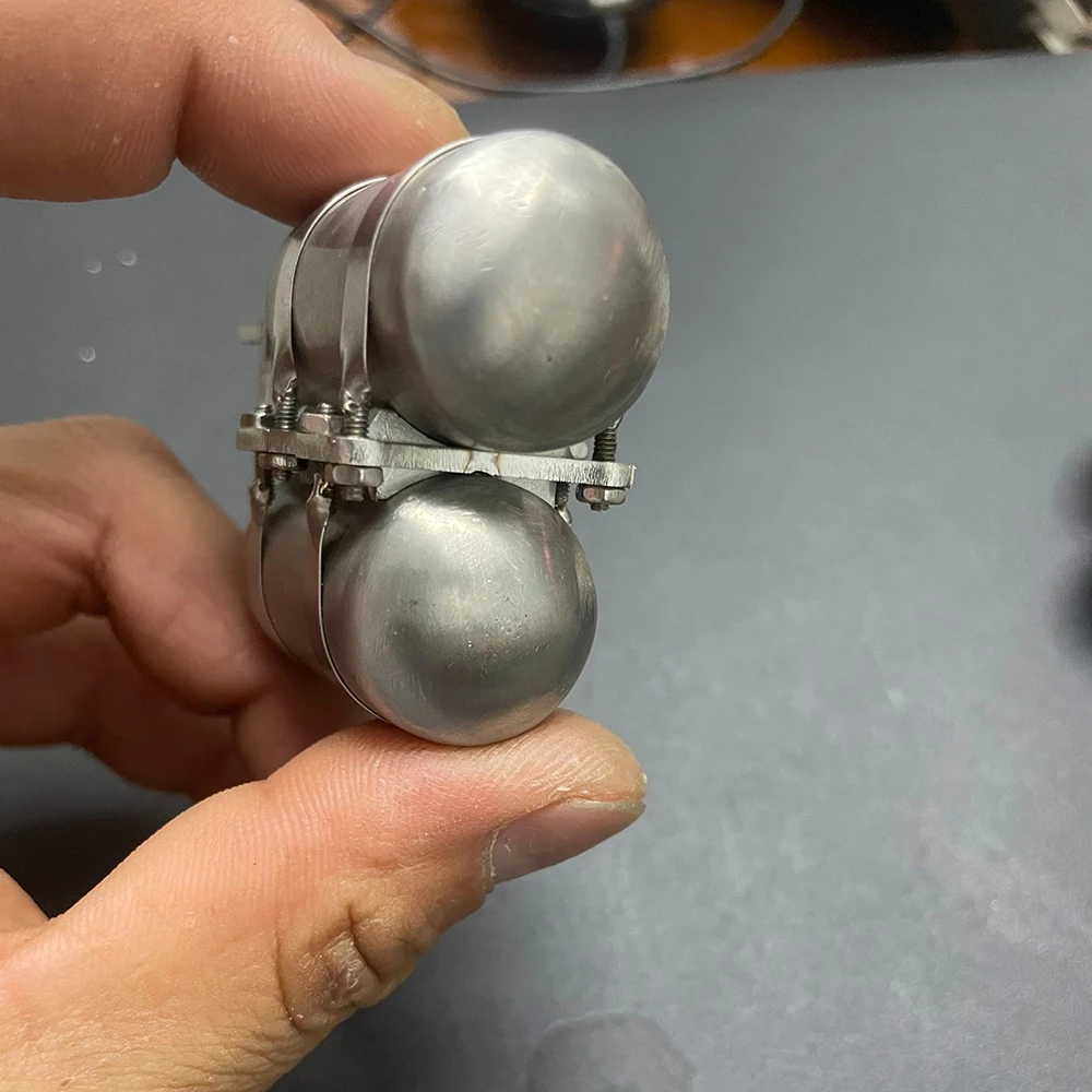 Decorazione del doppio serbatoio del gas in acciaio inossidabile per 1/14 Tamiya RC Truck SCANIA 770S VOLVO Mercedes-Benz ACTROS 3363 MAN Parti di automobili