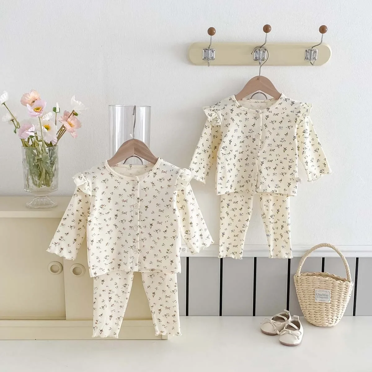 2024 Winter New in Kids Baby Girls Floral Pure Cotton Household Clothes ,toddler Infant Fly Sleeve Top Shirts+pants Pajamas Set