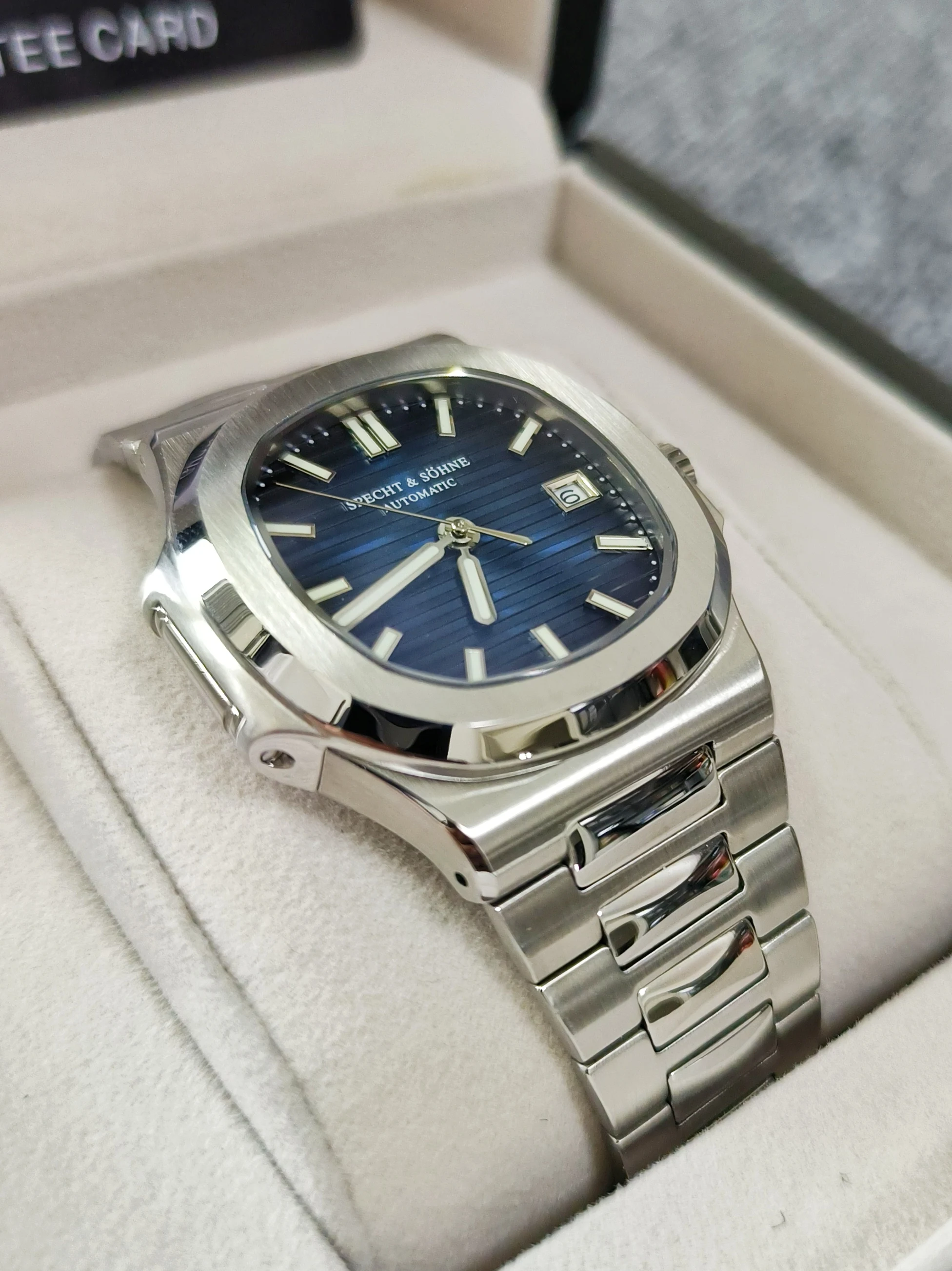 Specht&Söhne 2026 New Mechanical Watch For Men Green Dial Sapphire 39MM Japan Miyota 8215 Automatic Movement 5711 Classic Watch