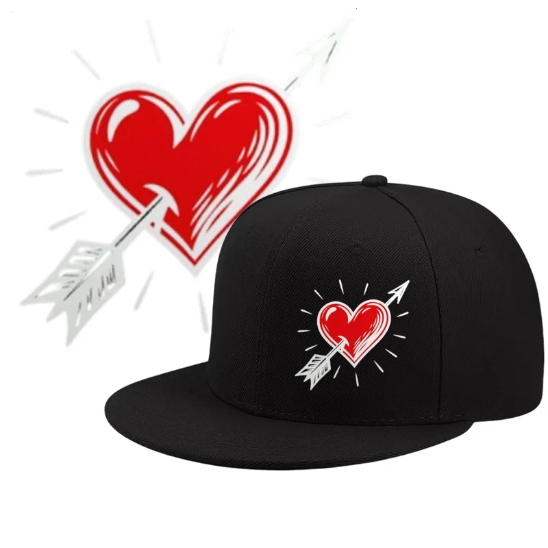 A Heart-shaped Arrow-piercing Print Hip-hop Baseball Cap, Suitable for Both Men and Women with Adjustable Design. Perfect for St