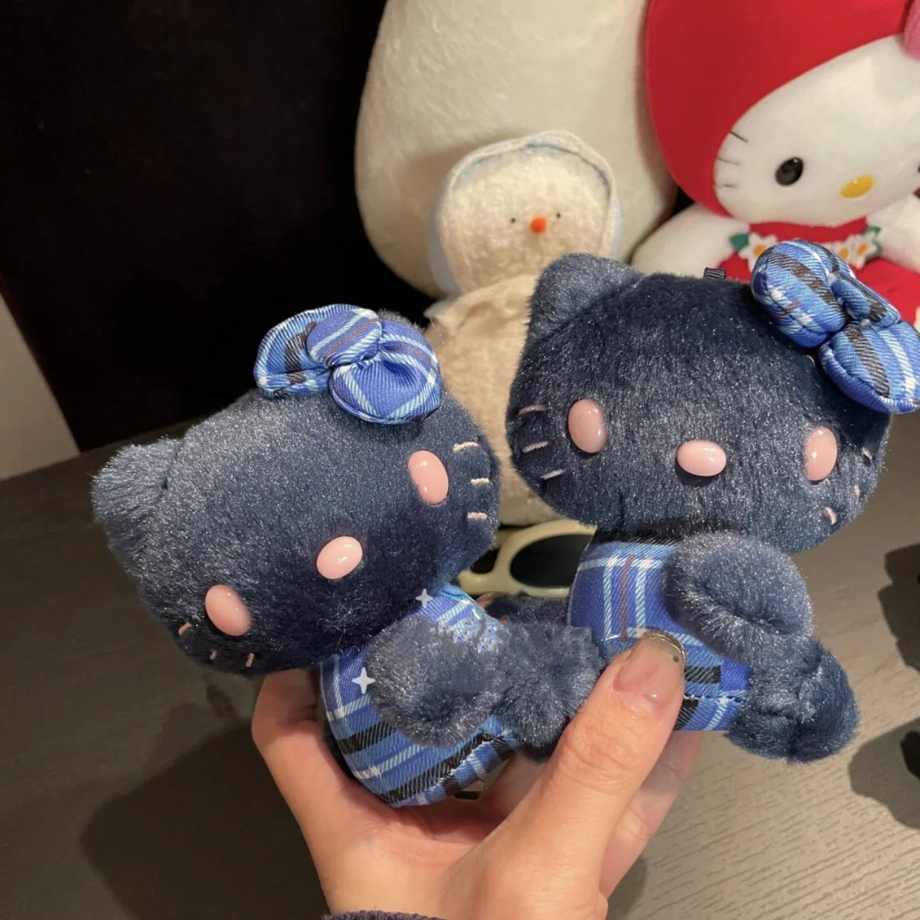 Dark Blue Plaid Hello Kitty Plush Keychain Elegant Side Sitting