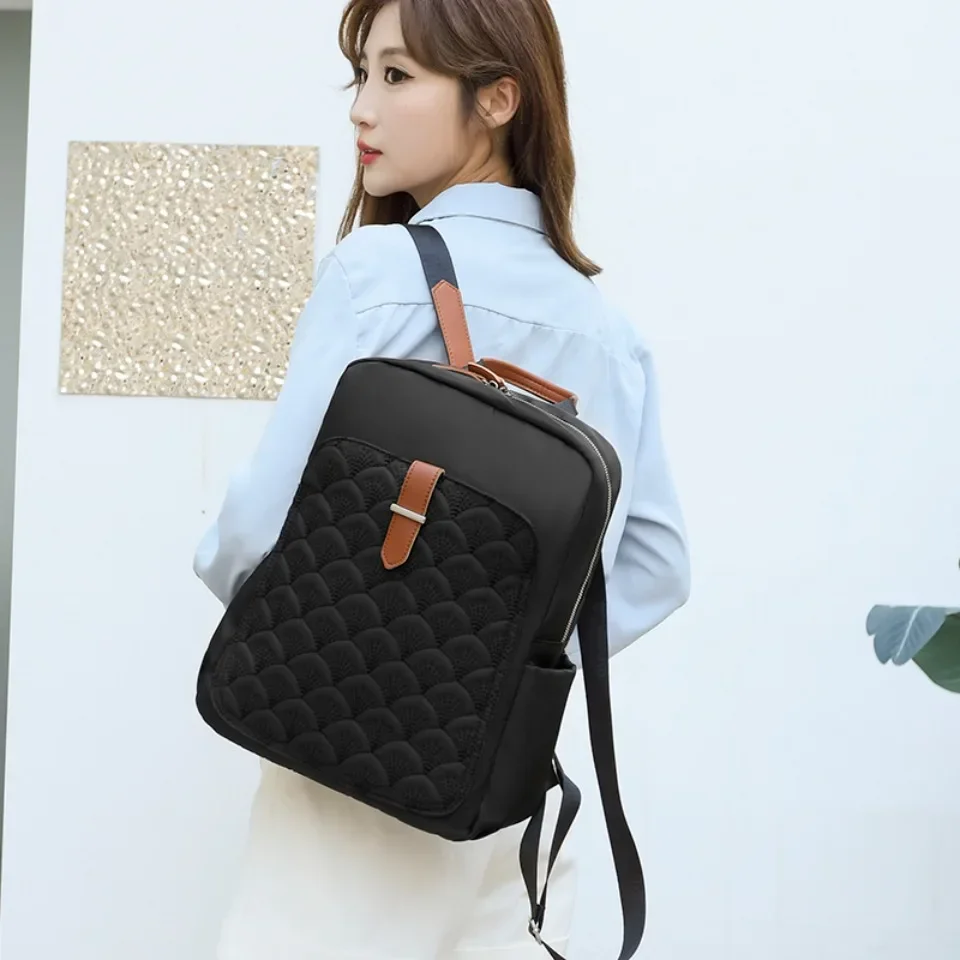 New Fashion Women Backpack Designer Fashion Nylon Cloth School Bags Large Capacity Travel Back Pack Multifunctional Shoulder Bag