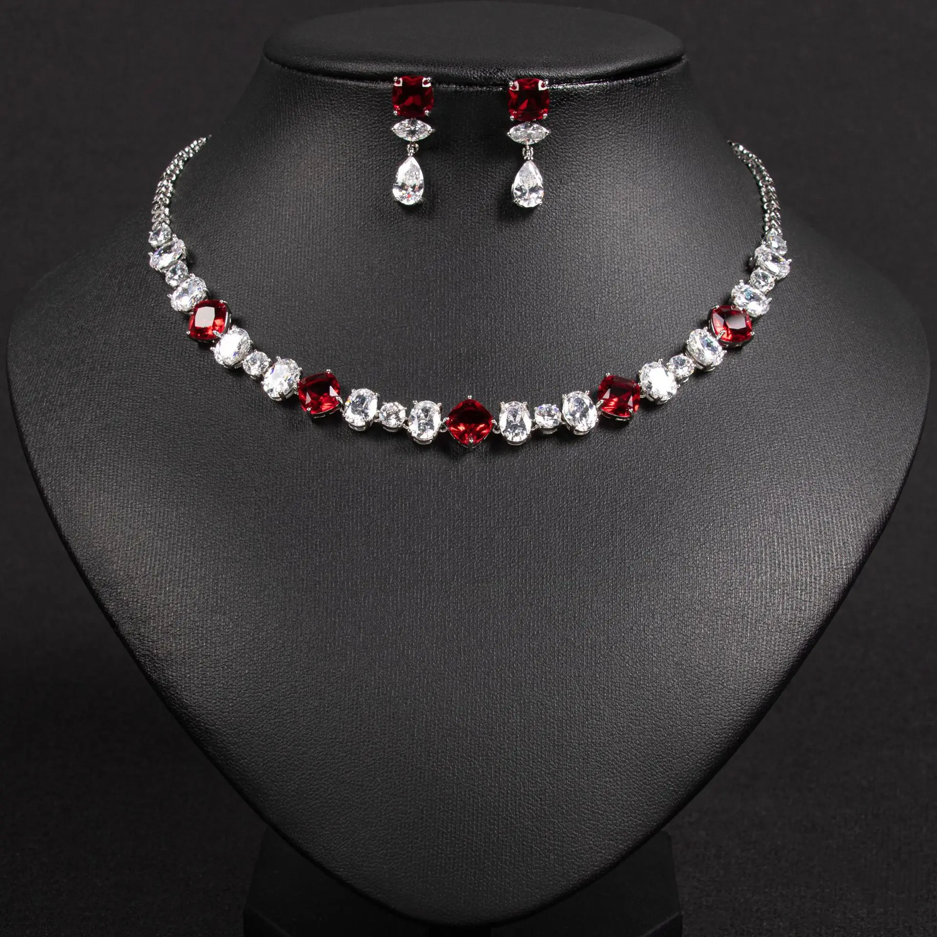 

French Haute Couture Hundreds of Shiny Set Zirconia Women's Set Fashion Jewellery Dress Party Cocktail Gathering Accessory M-155