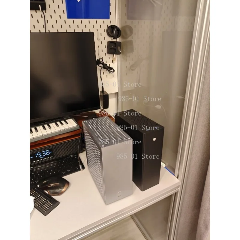 

Mini All-Aluminum Chassis For ITX Motherboard 17X17 Semi-Full High-End Board DC Power Supply