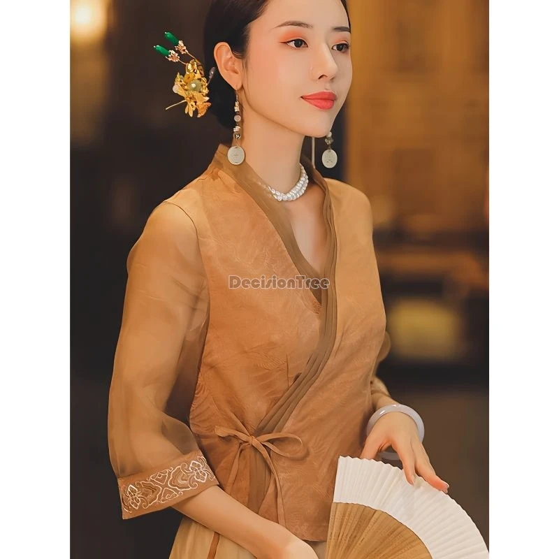 

2024 retro chinese style embroidery tang suit top daily improved oblique lacing hanfu top classical dignified temperament blouse