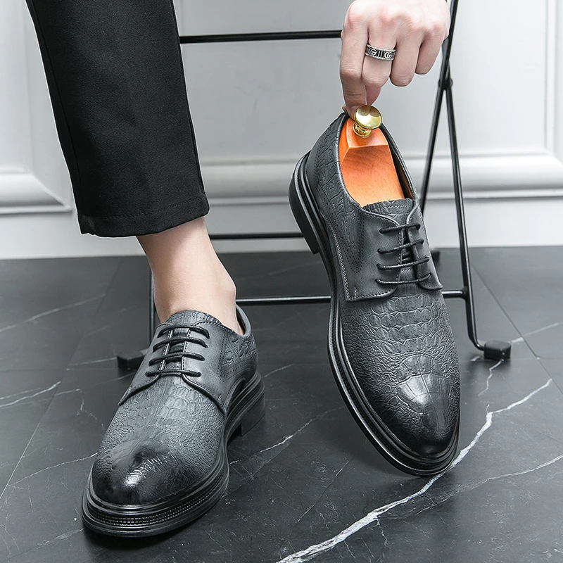 men formal shoes lace up black Footwear Wear-Resistant Men Leather Shoes Business Dress Shoes All-Match wedding party Shoes