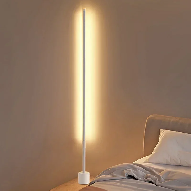 Lampada da terra moderna nordica semplice a LED Soggiorno Studio Sala da pranzo Lampada da illuminazione per camera da letto Luce notturna